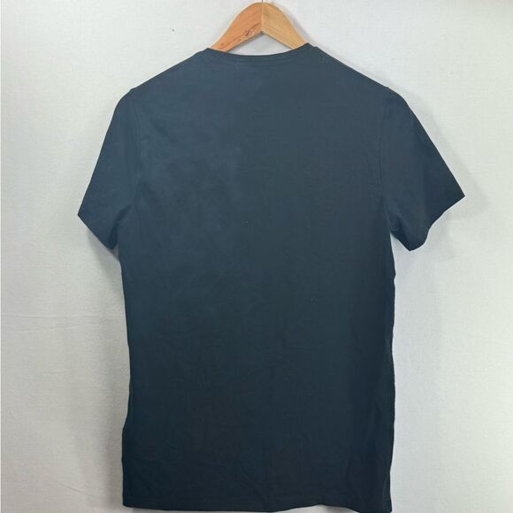 Guess Tee Men's Size Small Black Green Big Logo Short Sleeve Retro Old School - Picture 4 of 6